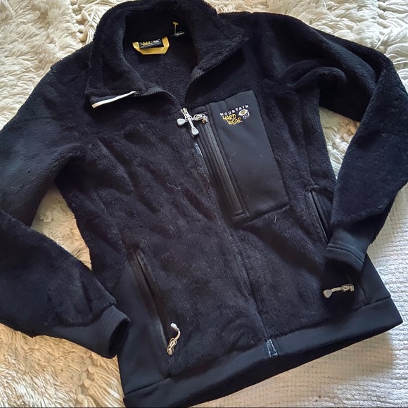 Mountain Hardwear Jackets & Blazers - Mountain Hardwear fuzzy jacket